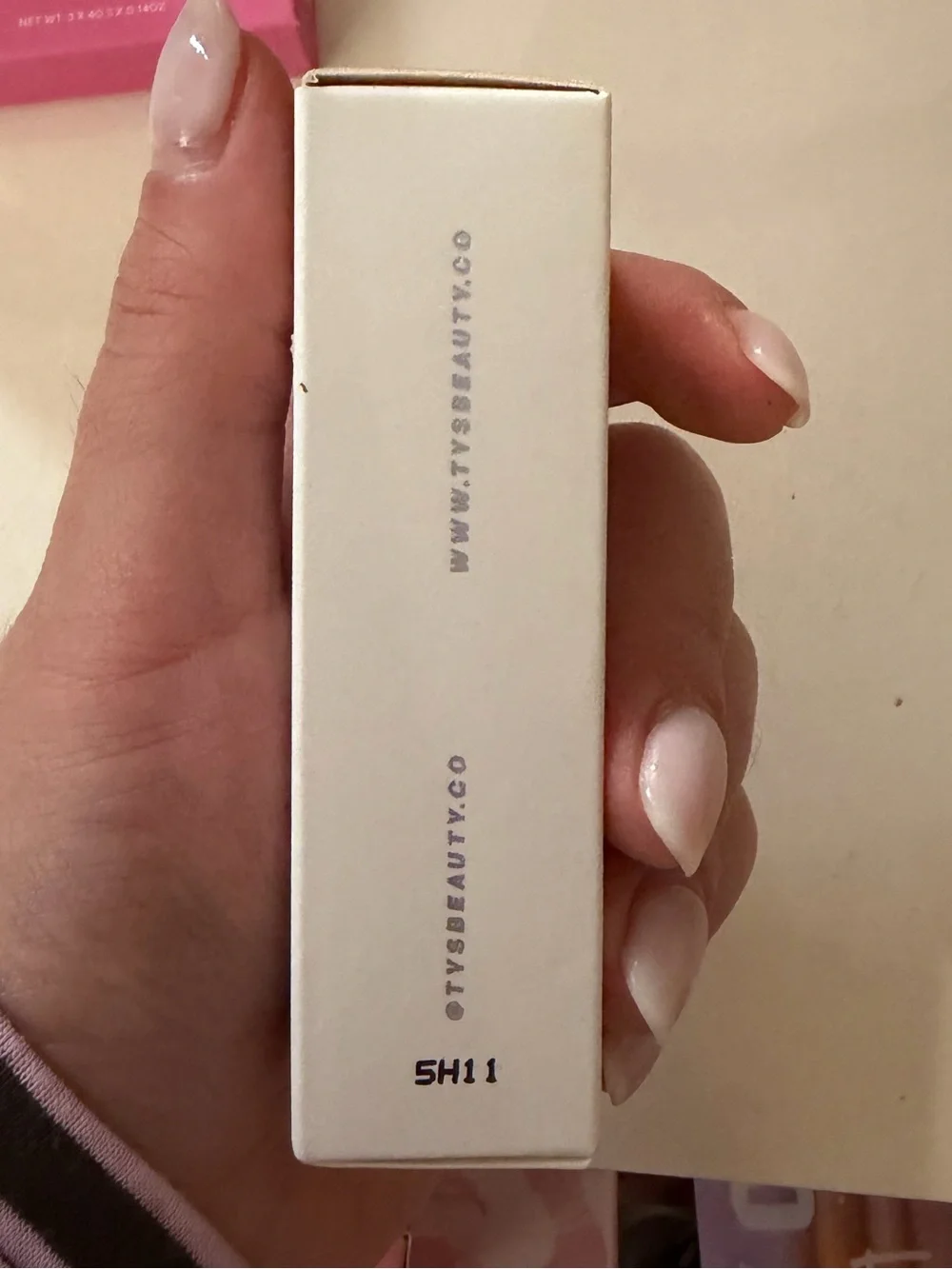 PINK Victoria's Secret Pink & White Beauty Box with Handheld Product